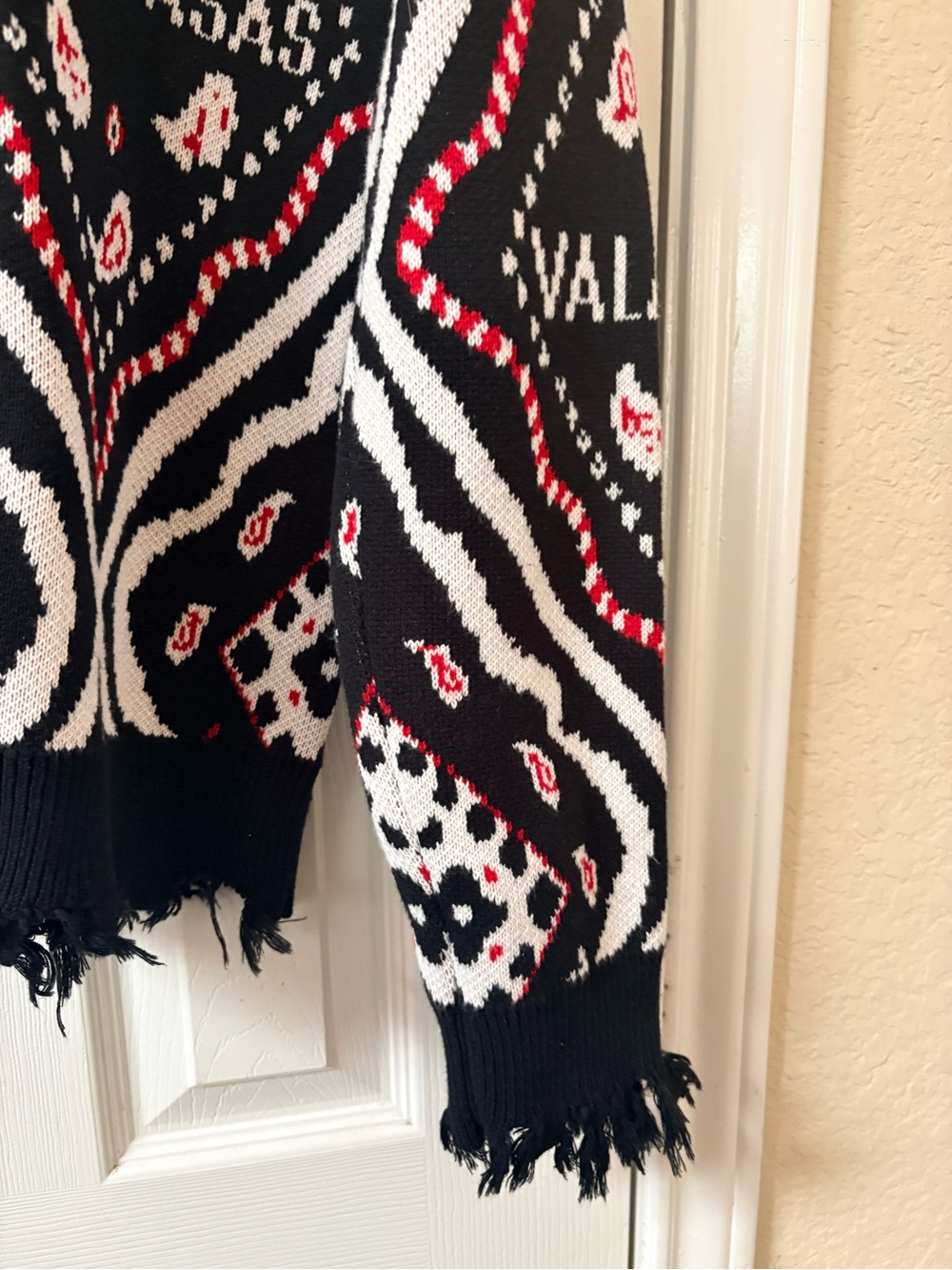 Valabasas The Pledge Cardigan Sweater Black Red White Streetwear NWT Medium - Picture 6 of 15